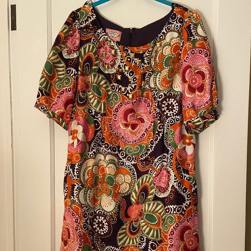 Phoebe Couture Paisley/Floral Knee Length Dress